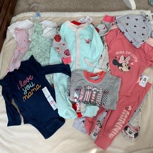 13 pieces of baby girl clothing